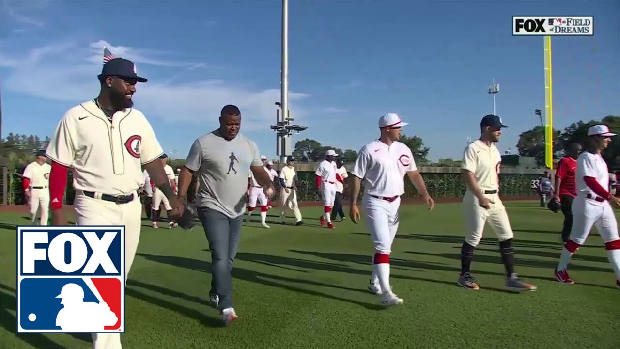 Ken Griffey Jr. & Sr., Reds & Cubs emerge from corn for 'Field of Dreams' game | MLB on FOX
